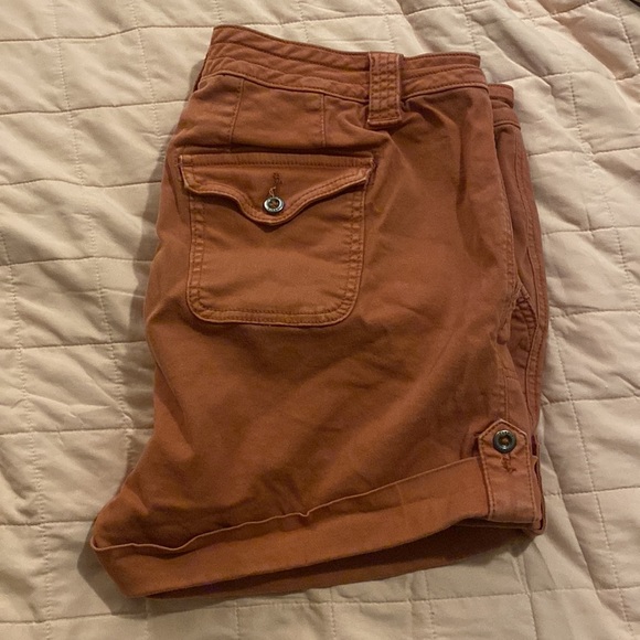 Torrid shorts Feel the fit Size 14 - Picture 4 of 4
